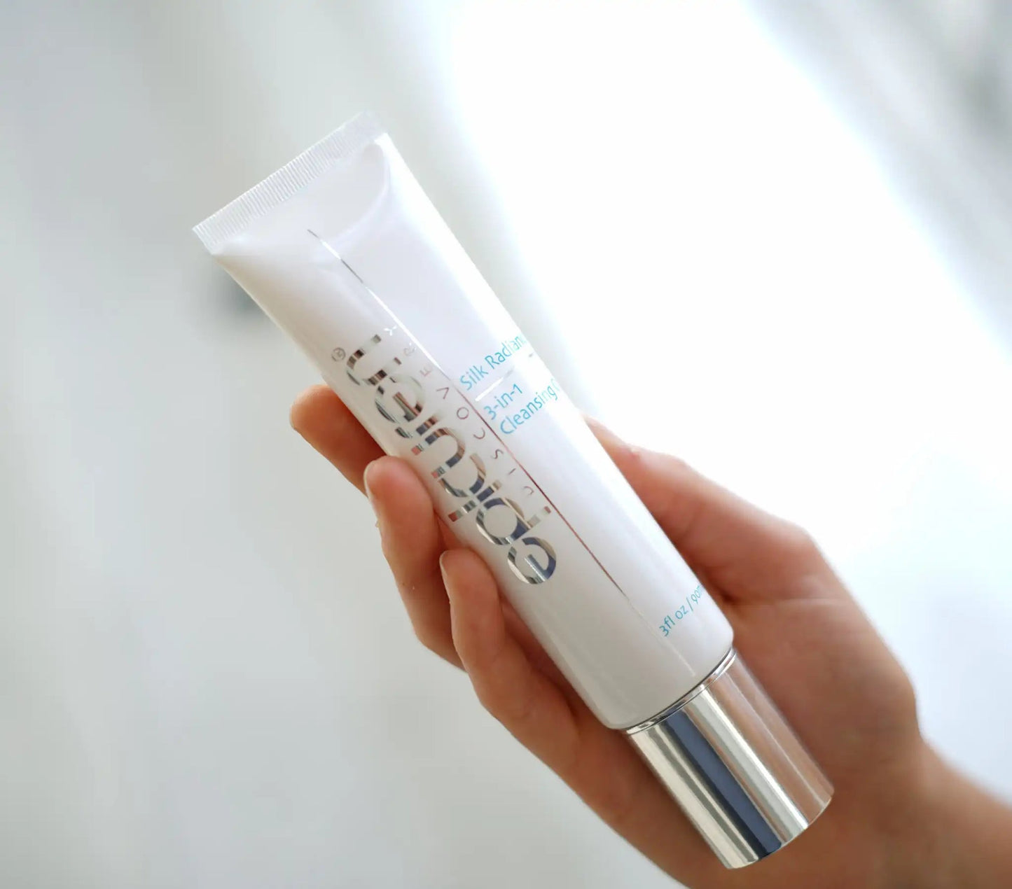 Epicuren Discovery Silk Radiance 3-IN-1 Cleansing Oil